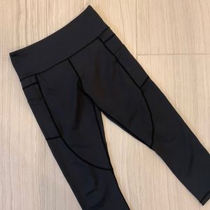 Zyia Active Light n Tight Capri
